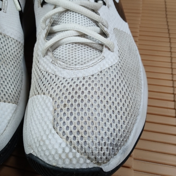 Nike Precision 898455-100  WHITE/BLACK Men's Size 8 athletic shoes. 20.1pm - Picture 6 of 10